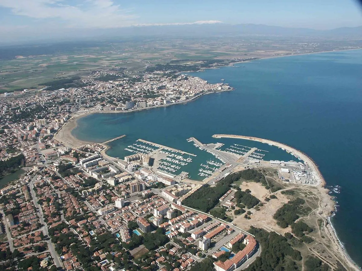 Albatros 2 3-1 0*, L'Escala